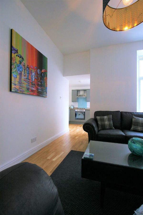 Dryburgh Apartment No3 Inverness Bagian luar foto